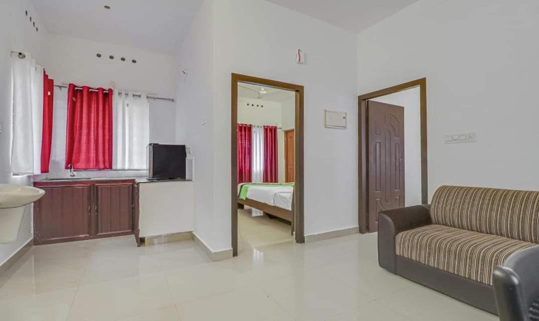 Moss Adams Inn Vagamon Buitenkant foto