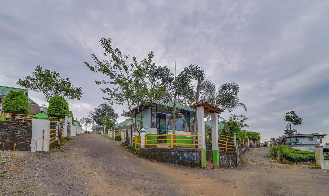 Moss Adams Inn Vagamon Buitenkant foto