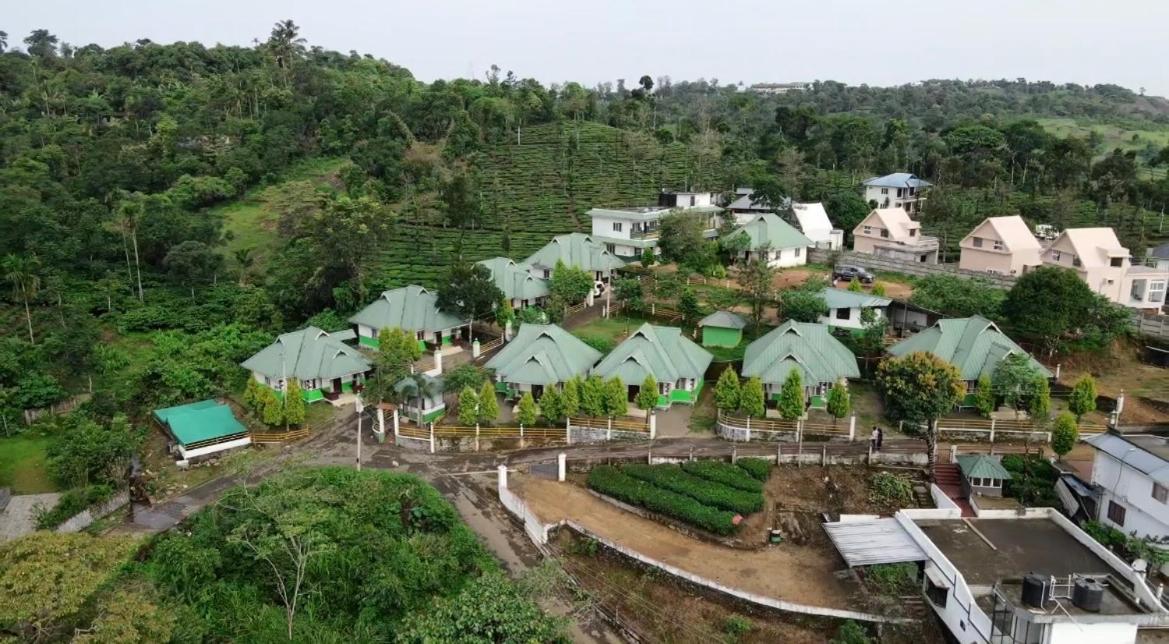 Moss Adams Inn Vagamon Buitenkant foto